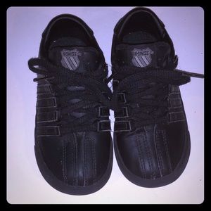 Kids K-Swiss Size 8